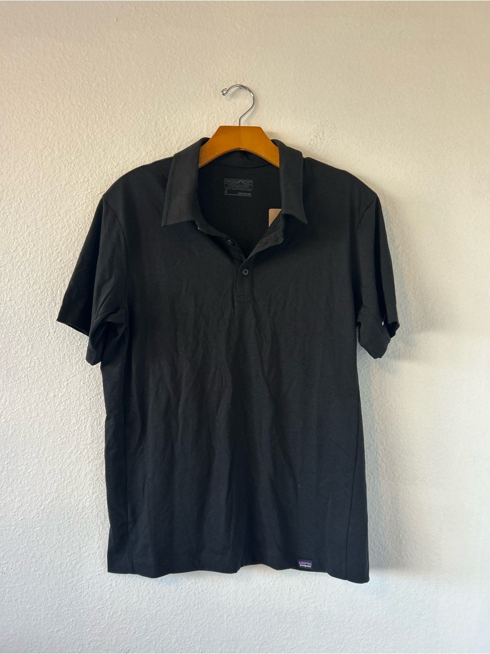 Patagonia Men's Black Essential Polo Shirt  Size S